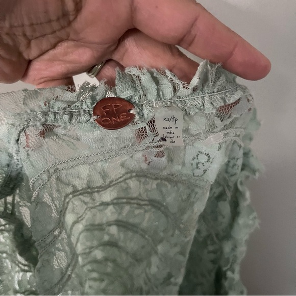 Free People Green Madison Lace top size XS New - Picture 6 of 8